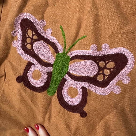 EARTHBOUND Long Bell Sleeve Embroidered Butterfly Crop Button Front Top - Picture 8 of 10